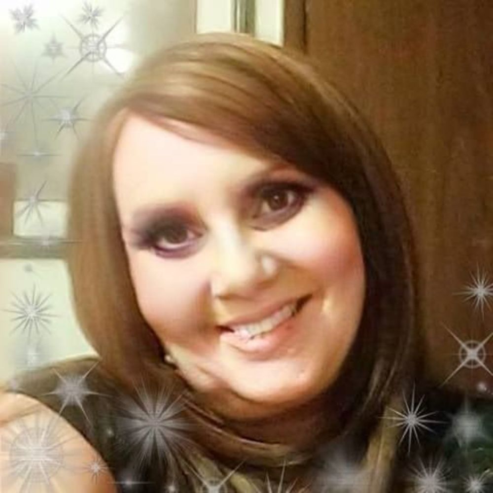 Meet your Posher, Teresa